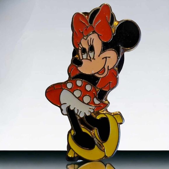 3 Disney Minnie Mouse Authentic Pintrading Pins 2003, 2005 - Picture 4 of 8